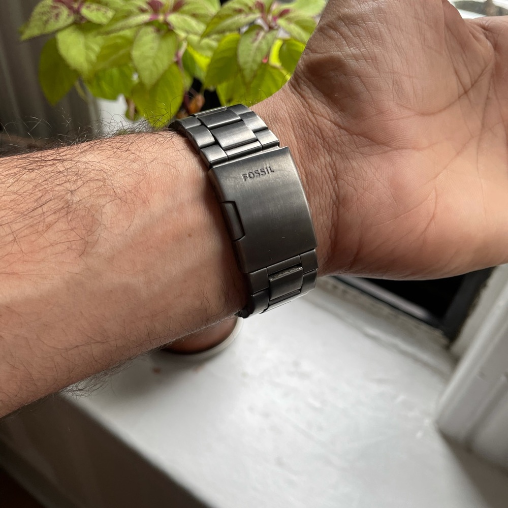 Fossil Watch - Picture 6 of 6